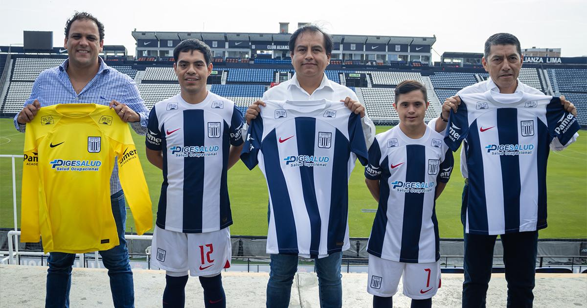 Alianza Lima presentó a sus patrocinadores del equipo de futsal down