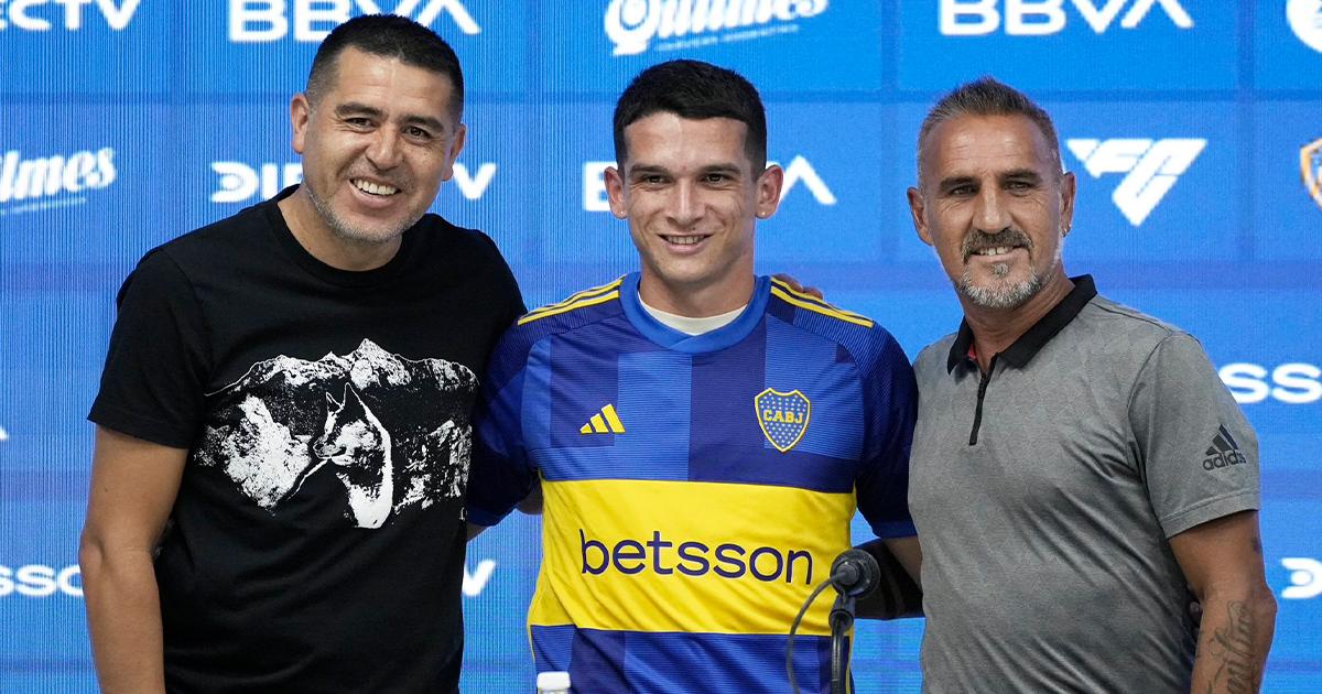 Lautaro Blanco es nuevo compañero de Advíncula en Boca Juniors
