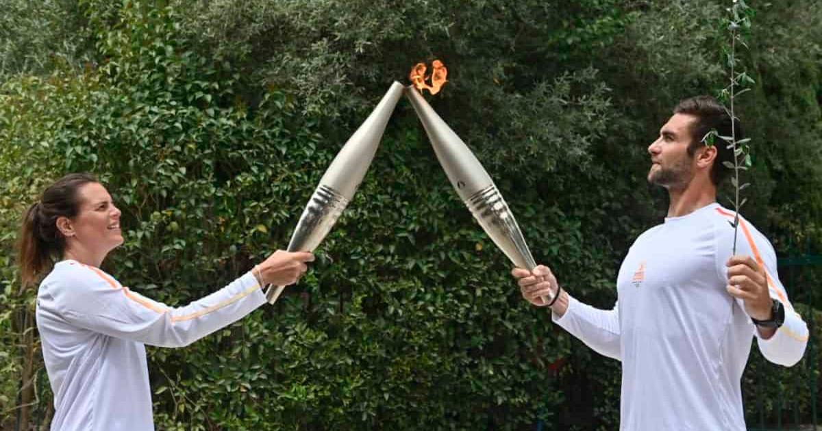 (VIDEO) Mira todos los detalles del encendido de la llama olímpica de París 2024 en Olimpia, Grecia