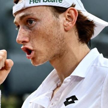 Buse tras su triunfo sobre Tsitsipas: "Supe manejarlo en los momentos claves"