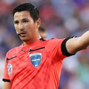 Ortega volvió a ser programado como cuarto árbitro en el Mundial