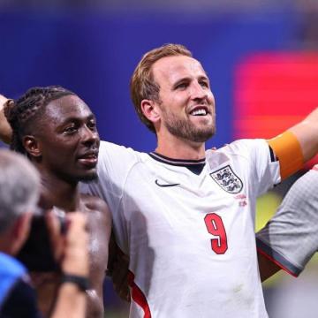 (VIDEO) ¡A todo pulmón! Mira la emotiva celebración de Inglaterra tras meterse a octavos