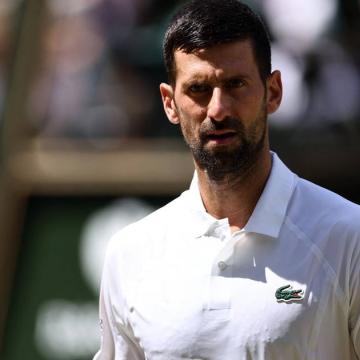 Djokovic avanzó a cuartos de final en Wimbledon