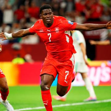 (VIDEO | FOTOS) Suiza se impuso 2-0 a Argelia y espera rival en octavos del Mundial 2026