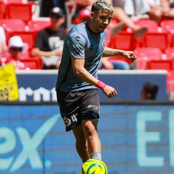 En Chile dan por hecho la llegada del defensa Nicolás Díaz a Alianza Lima
