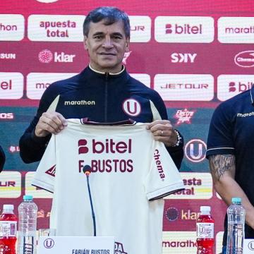 (VIDEO) Bustos: "He ido a lugares buenos y populares pero la 'U' es el equipo que mejor nos ha tratado"