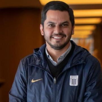 Navarro Mandayo: "Hemos perdido muchos puntos por el tema del arbitraje"