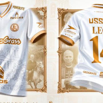 Juan Pablo II College presentó camiseta en honor al Papa León XIV