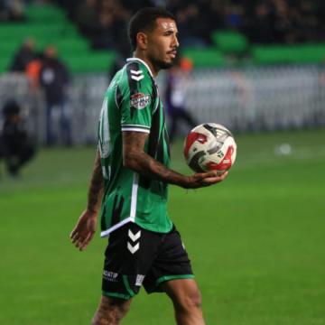 FIFA falló a favor de Sergio Peña y recibirá pago del Sakaryaspor