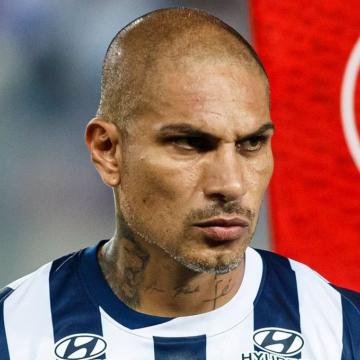 Paolo Guerrero estaría vinculado a presunta red de diplomas irregulares en Brasil
