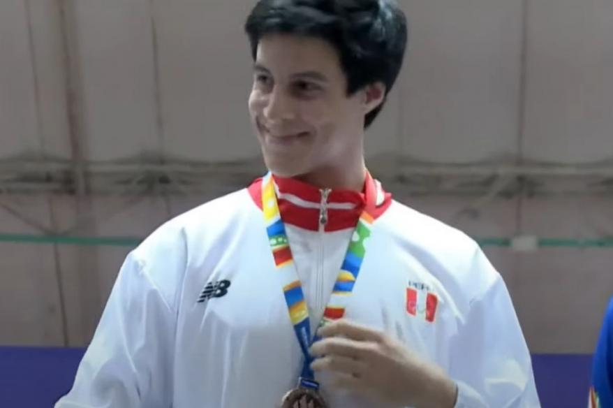 Eduardo García Biel consiguió la medalla de bronce en esgrima en los Juegos Bolivarianos