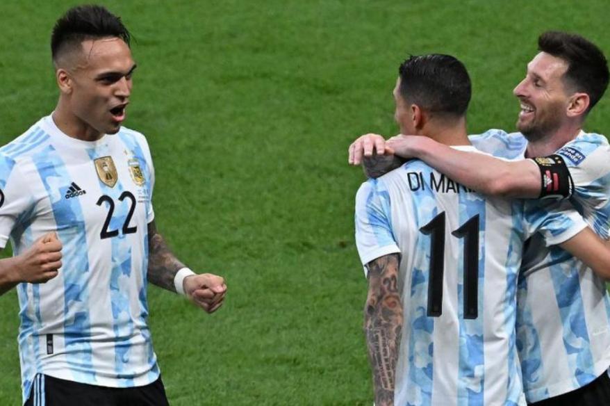 Martínez: "Jugué el Mundial con el tobillo inyectado con analgésicos"