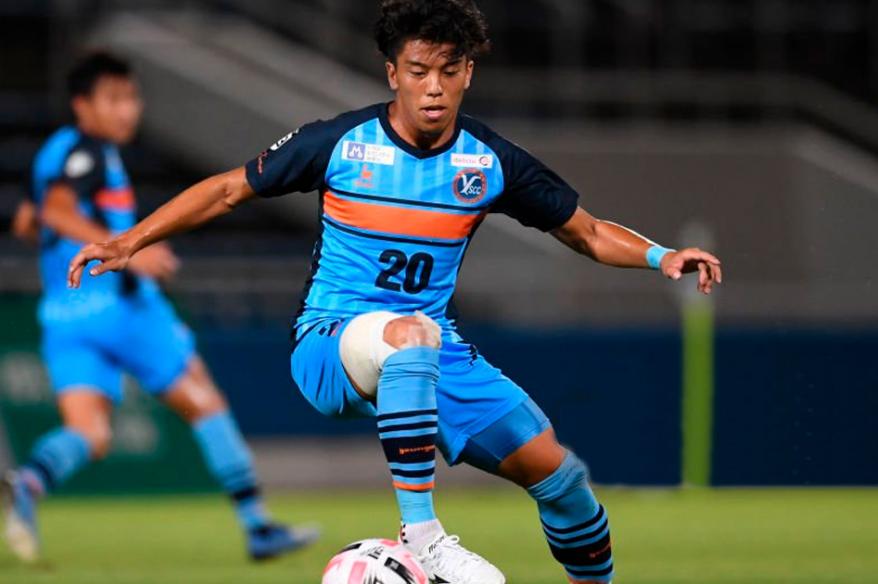 Diego Taba estuvo presente en la derrota del YSCC Yokohama