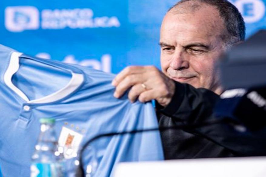Bielsa: "Voy a actuar de acuerdo a lo que pienso y siento"