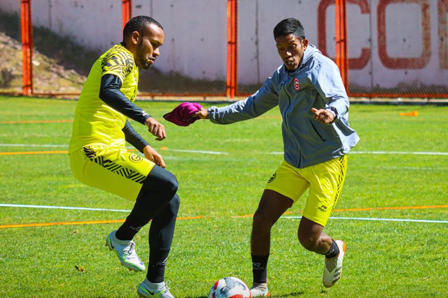 Caraza: “Esperamos trabajar de la mejor manera para llegar bien al partido contra Grau”