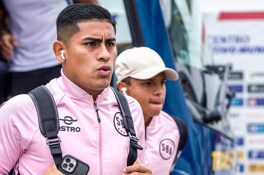 Carranza: “Tenemos armas para hacerle daño a Sporting Cristal”