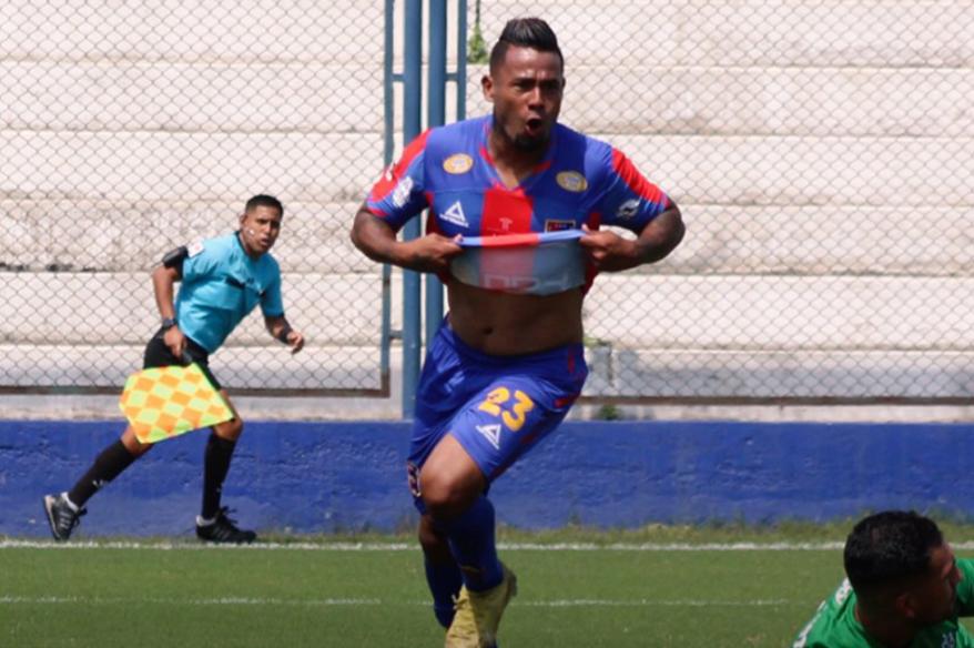 Monsalvo: "En el segundo tiempo salimos con la mejor actitud"