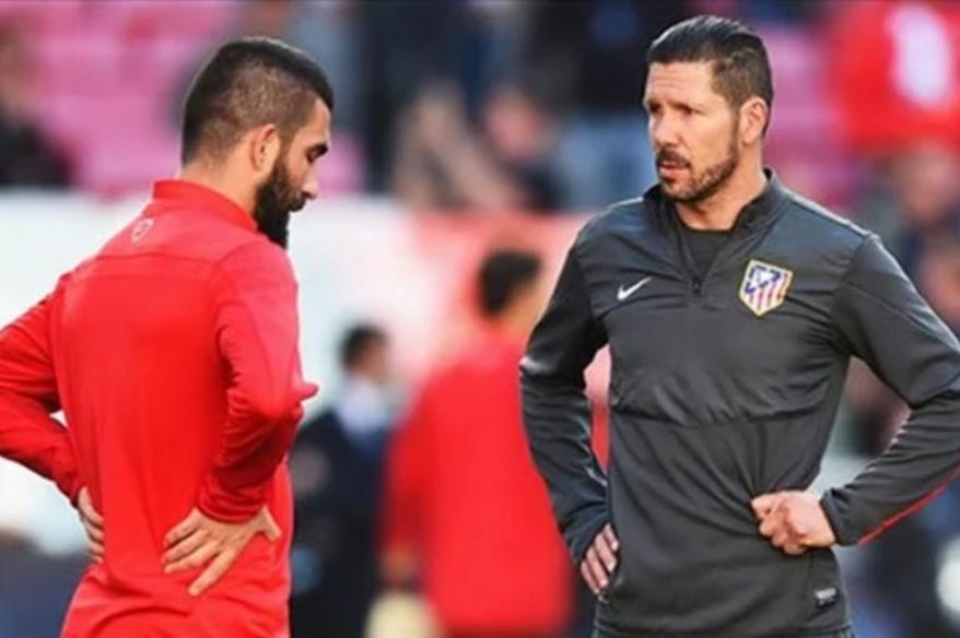 Arda Turan: "Intento ser tan claro como Simeone en las charlas a mis jugadores"