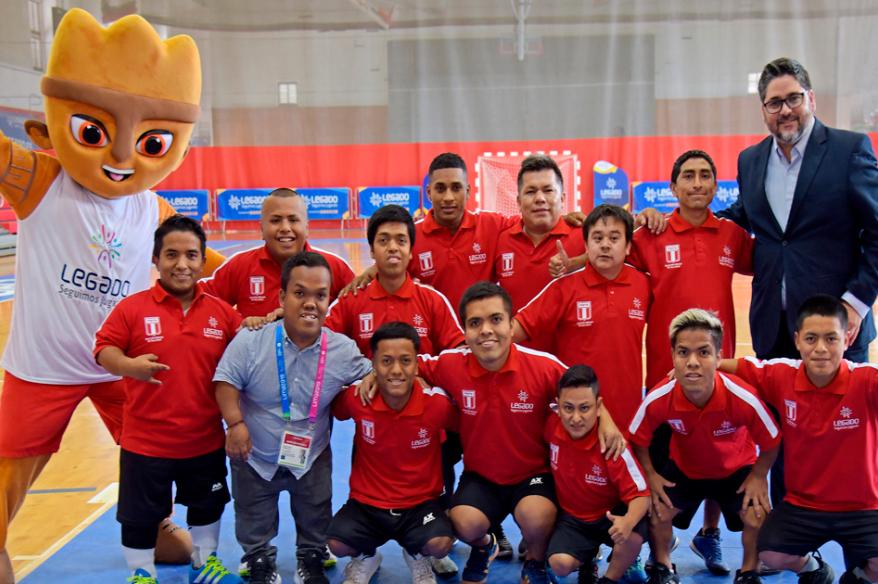 Selección peruana viaja a Argentina para jugar primer Mundial de talla baja