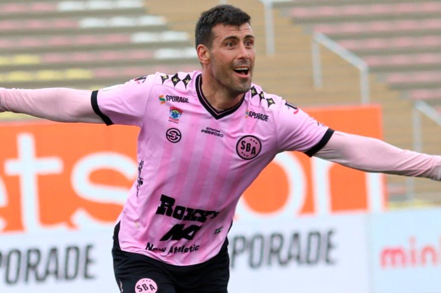 Penco: “Le comuniqué al administrador que quería volver para terminar mi carrera en Sport Boys”