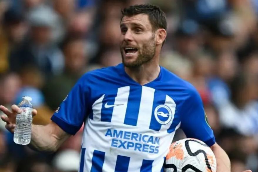James Milner se posicionó como el segundo jugador vigente con más partidos en la Premier League