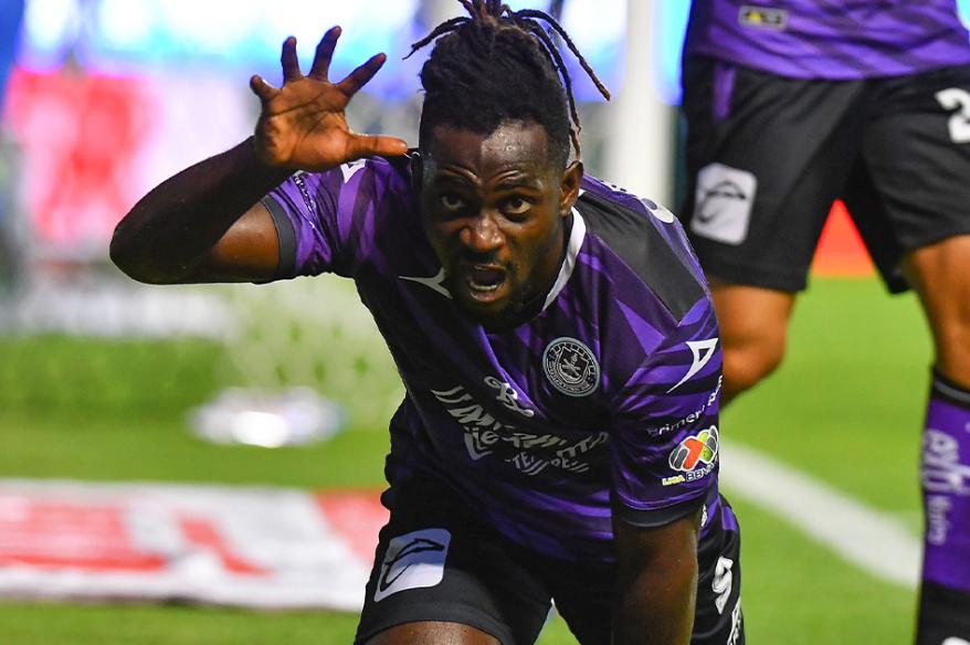 ¡Cambio de planes! Ake Loba ya no llega a Peñarol y firmará por Xolos