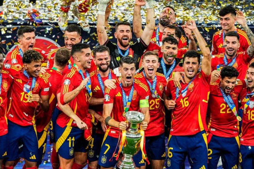 La UEFA presentó el once ideal de la Euro 2024