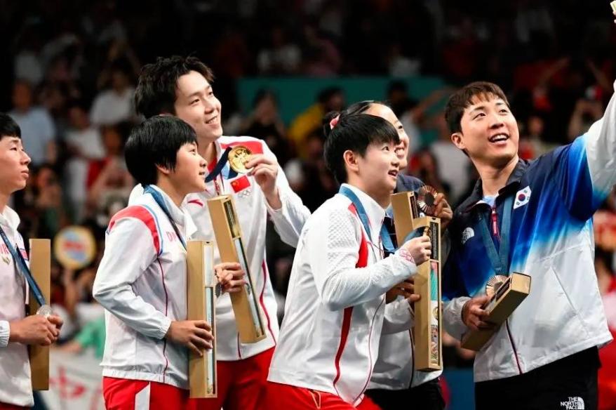 París 2024: Deportistas de Corea del Norte que se tomaron foto con surcoreanos afrontan posibles castigos