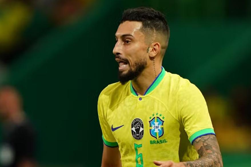 Brasil convocó a Alex Telles y Dodo para enfrentar a Uruguay