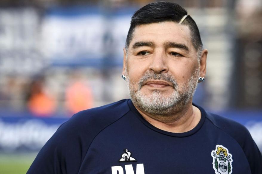 "Ayúdame, por favor": Revelan detalles del desesperado pedido de Diego Maradona antes de morir