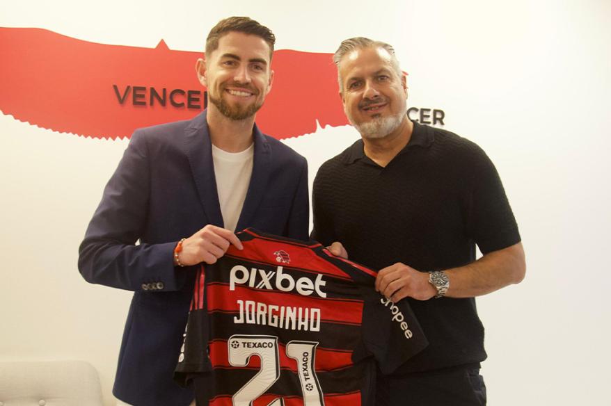 Jorginho fue oficializado como el refuerzo bomba de Flamengo para el Mundial de Clubes