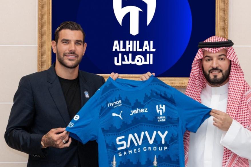 Theo Hernández fue presentado como nuevo jugador de Al-Hilal tras dejar el AC Milán