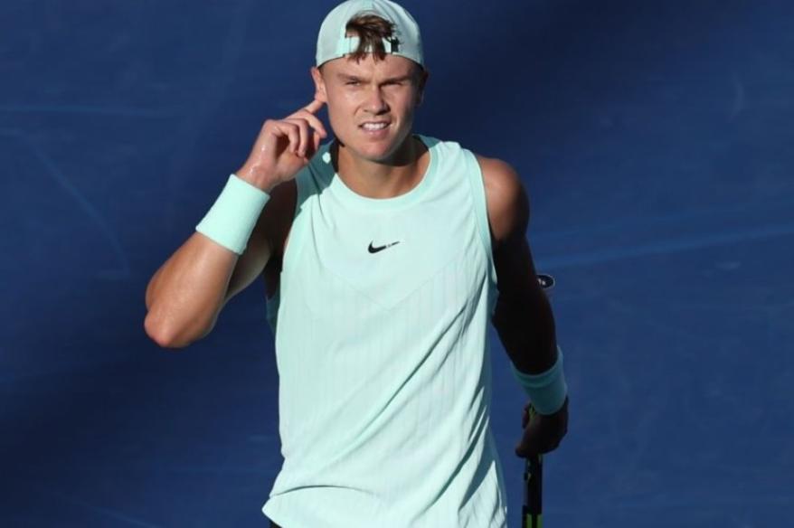 Rune debutó con triunfo en el US Open