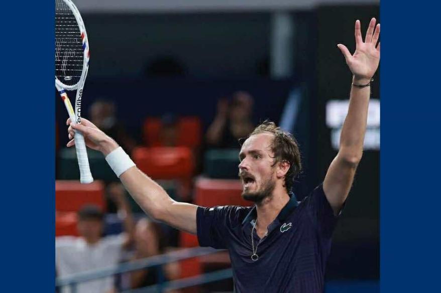 Daniil Medvedev se metió a semifinales del Masters de Shanghái