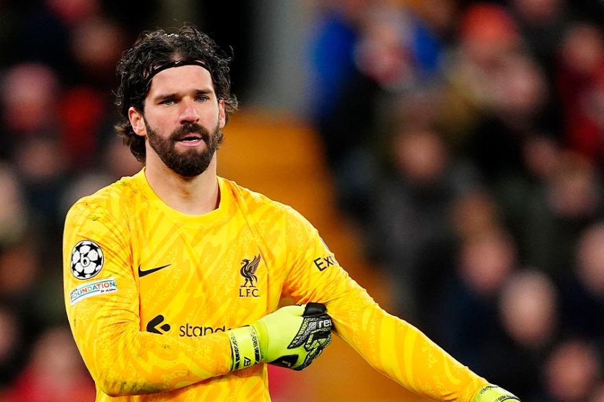 Alisson será baja en Liverpool por seis semanas