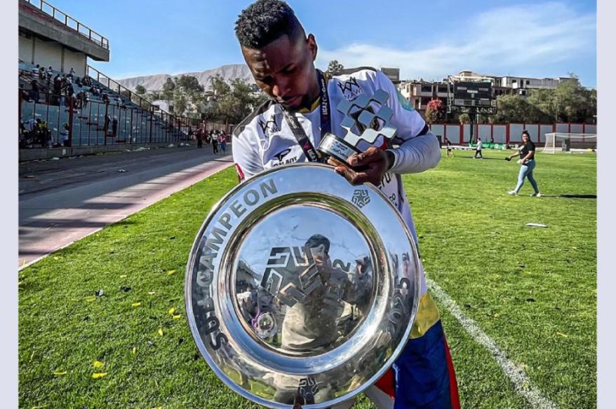 Goleador Collazos se queda en CD Moquegua
