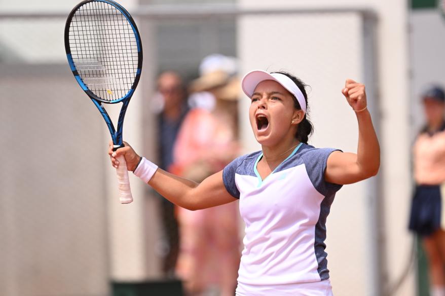 ¡Lucciana Pérez se consagró campeona del W15 de Lima y escalará en el ranking WTA!