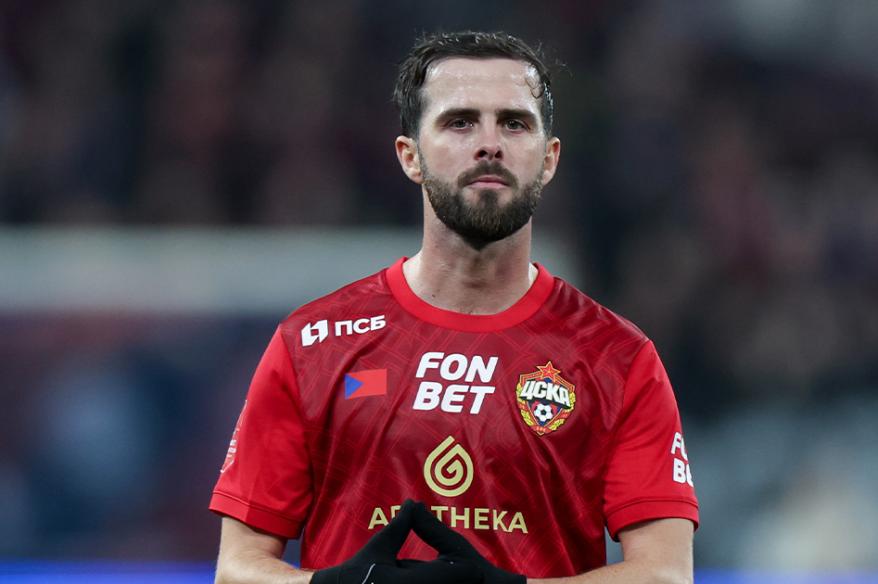 Miralem Pjanic se retiró del fútbol profesional a los 35 años