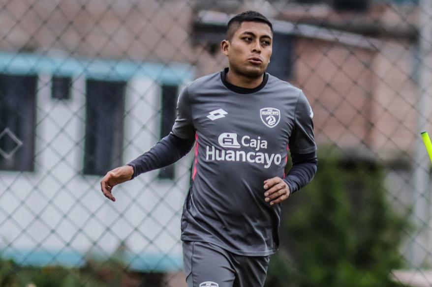 Sport Huancayo anunció la renovación de Ronal Huaccha
