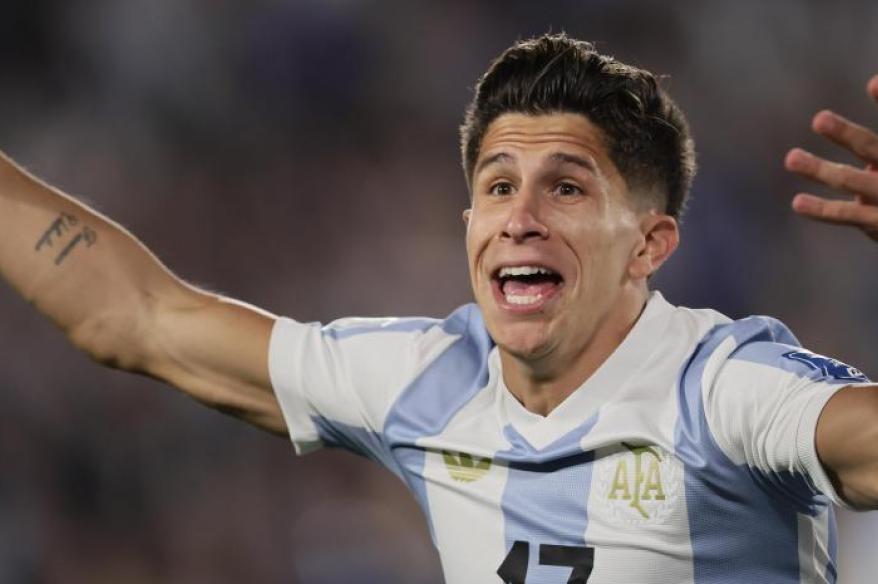 Giuliano Simeone sobre Messi: "Ayuda mucho a los chicos nuevos que llegan a la selección"