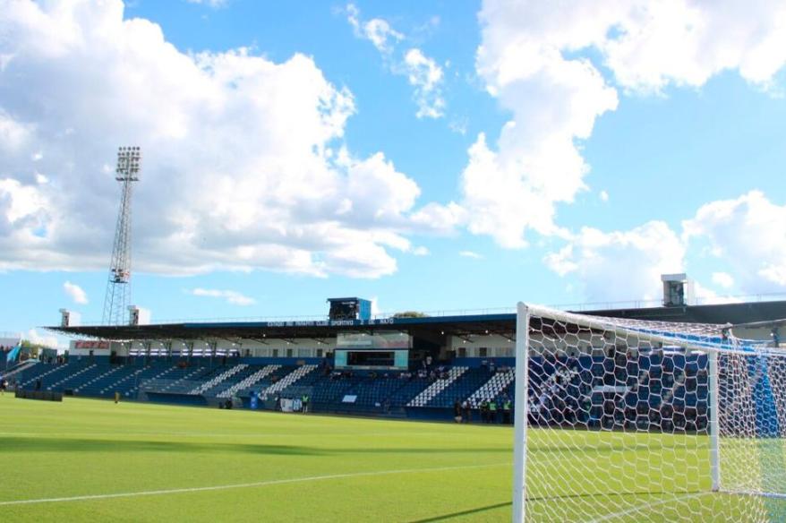 Habrá más de cien entradas para hinchada de Cristal en Paraguay