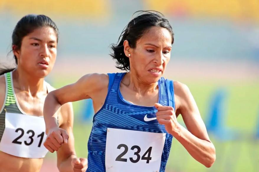 Gladys Tejeda terminó octava en la Maratón de Barcelona