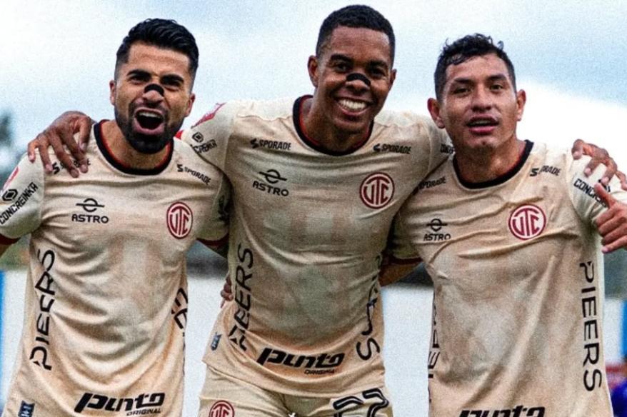 Camacho: "A la 'U' hay que mirarlo con respeto pero sin miedo"