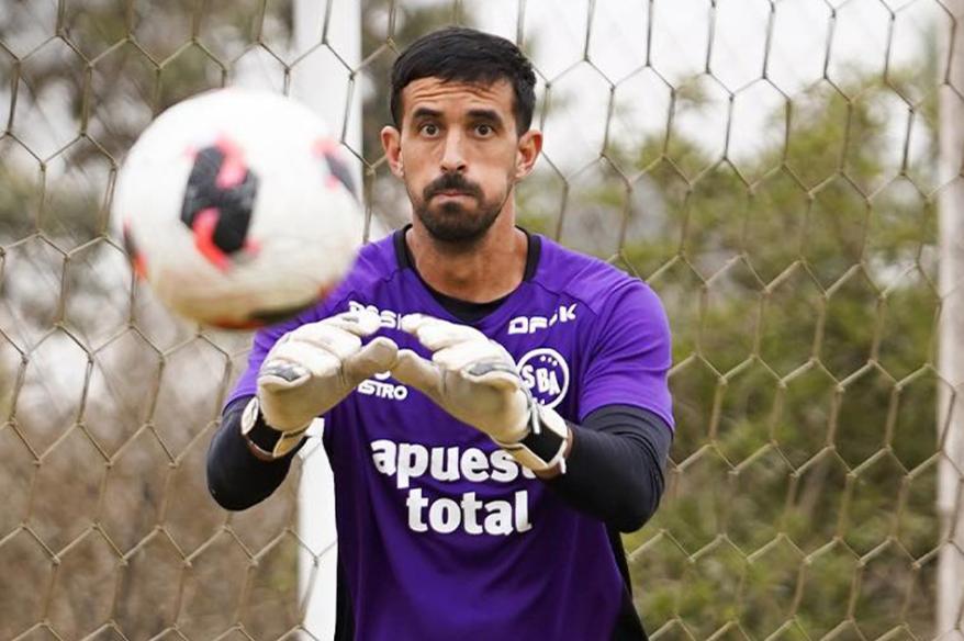 Melián: “No me gusta hablar del arbitraje, pero lo de este muchacho hoy fue nefasto”