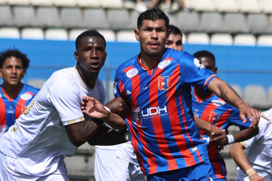 Binacional venció por 2-1 a Alianza Universidad por la Liga 2
