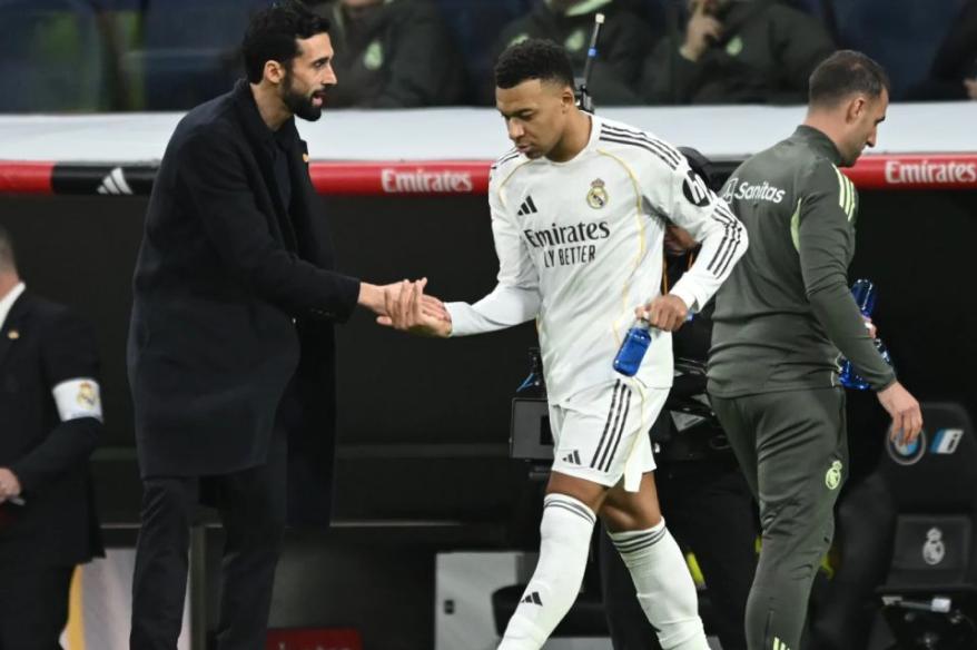 Mbappé: "Estaba para ser titular, pero soy el cuarto delantero para el míster"