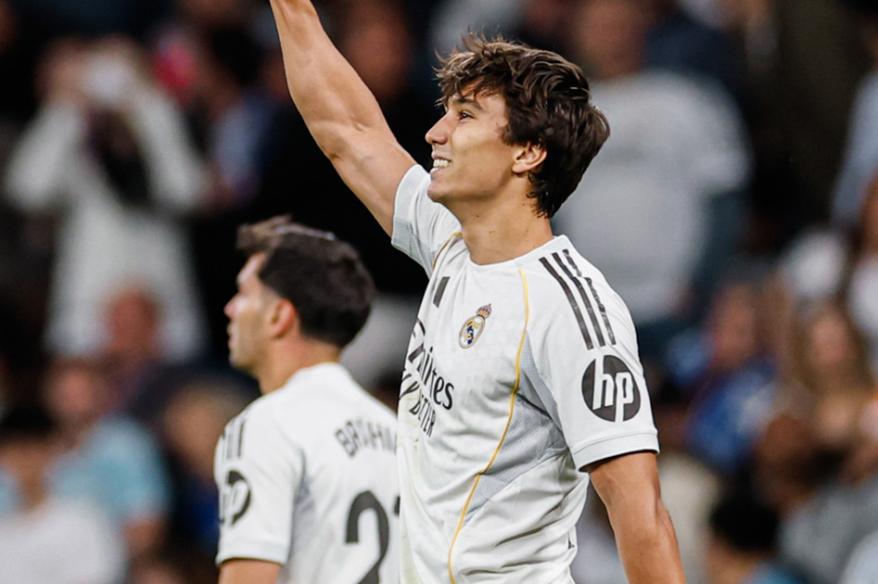 Real Madrid volvió al triunfo y se impuso a Real Oviedo por La Liga
