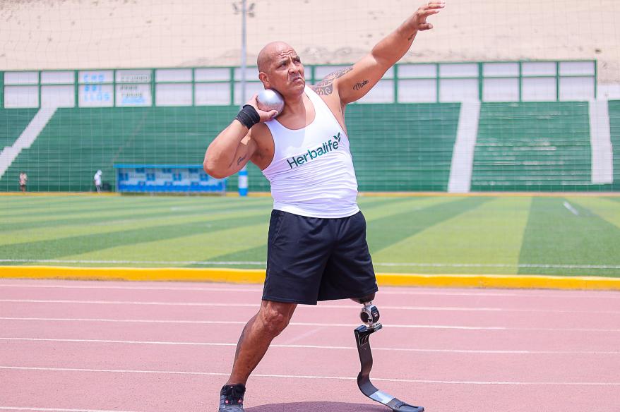 Carlos Felipa culminó preparación en España y este domingo competirá en Bilbao