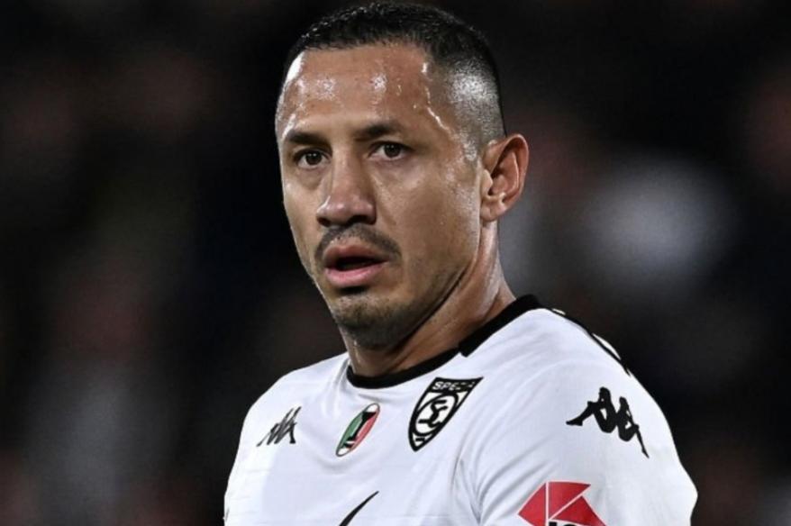 Lapadula asistió en el empate de Spezia, pero no evitó el descenso a la Serie C