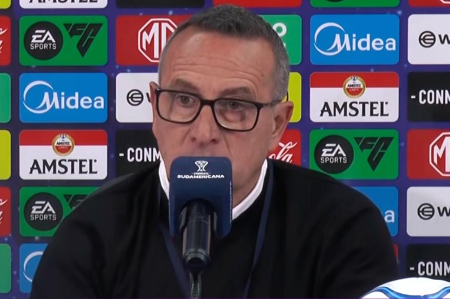 Sanguinetti: "Siempre estoy atento al fútbol peruano, veo todos los partidos cuando puedo"